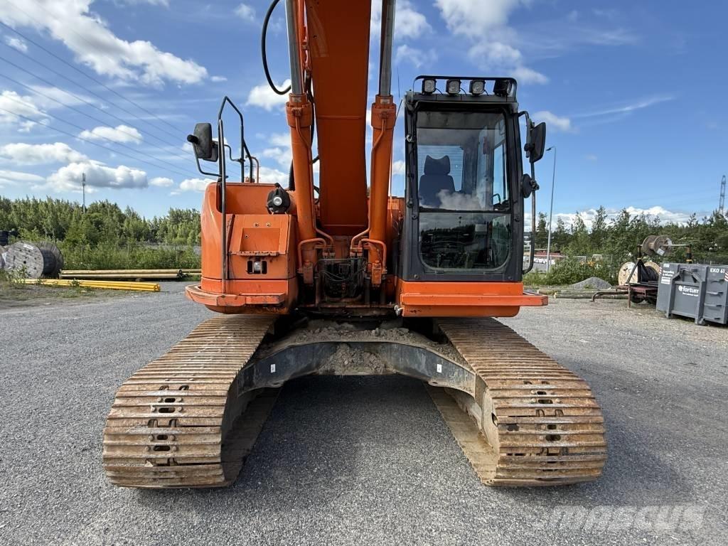 Doosan DX 235 LC Escavadoras de rastos