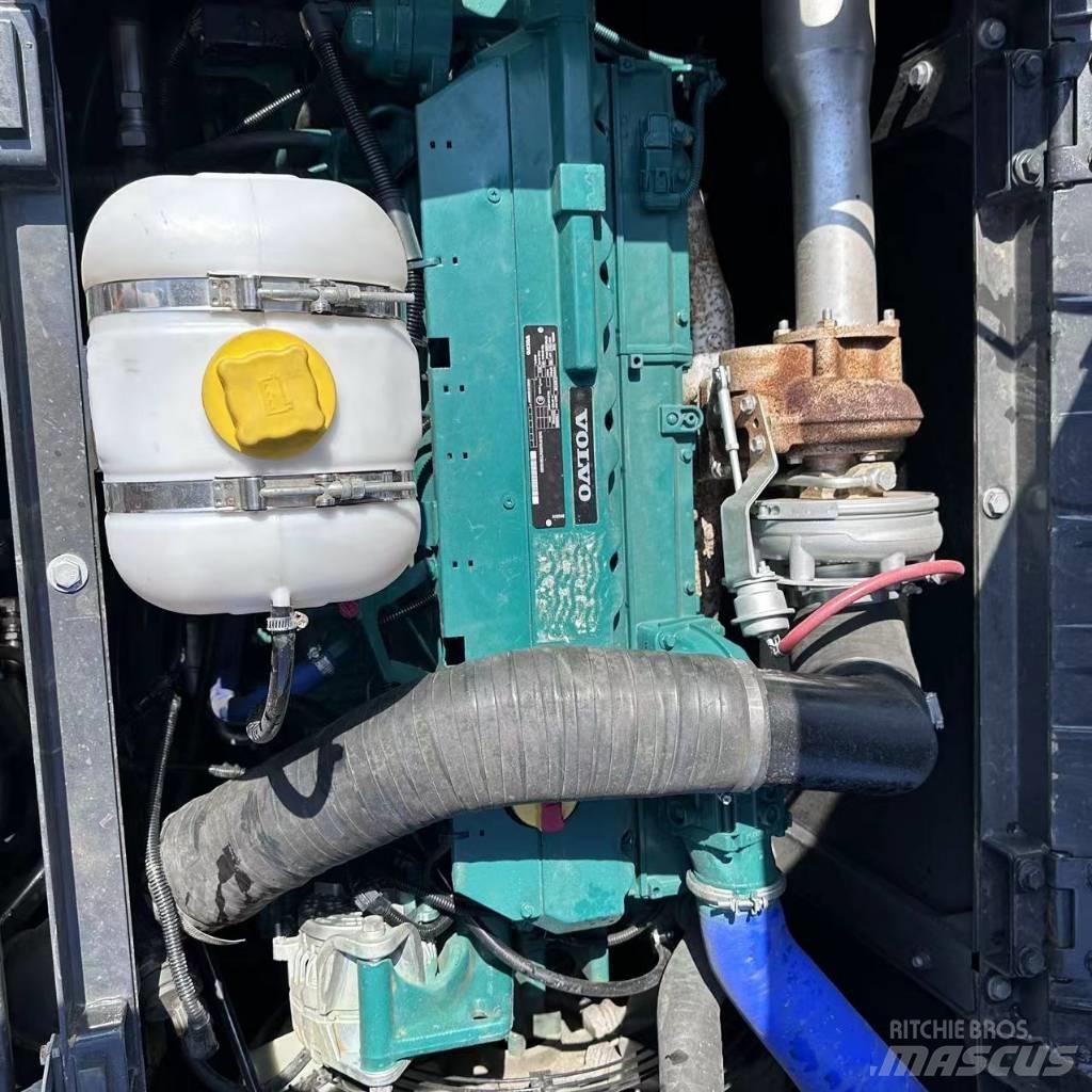 Volvo EC 240 Escavadoras de rastos
