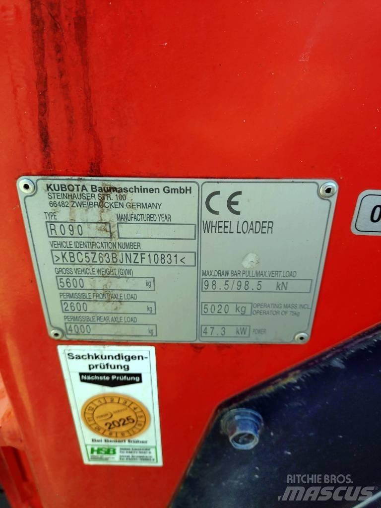 Kubota R 090 Pás carregadoras de rodas