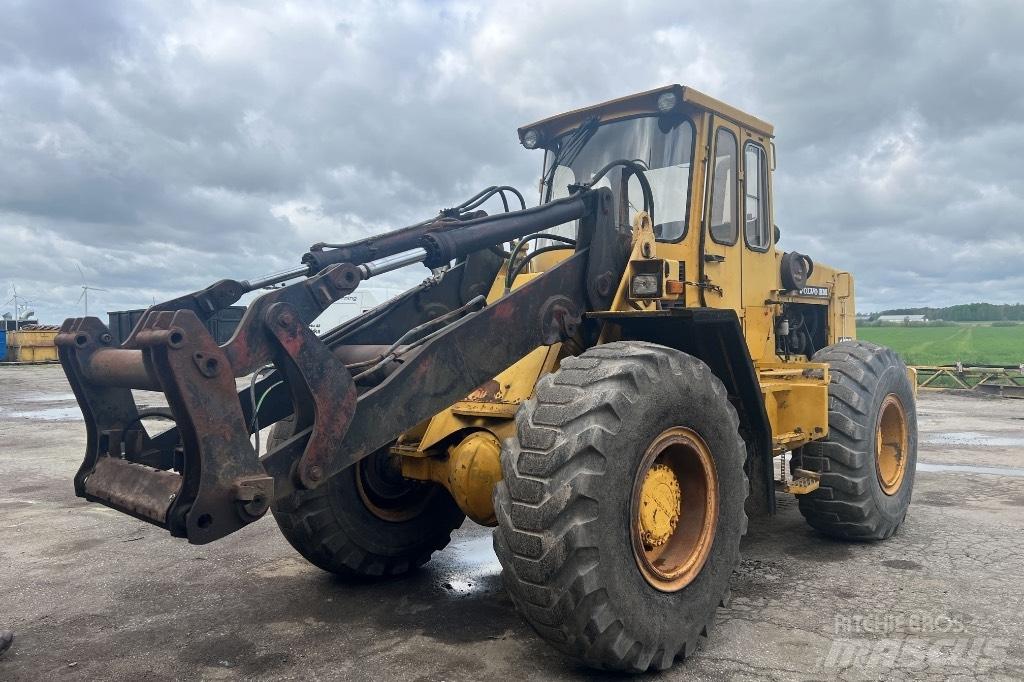Volvo BM 4400 Pás carregadoras de rodas