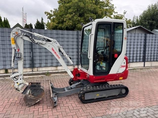 Takeuchi TB 320 V4 Mini Escavadoras <7t