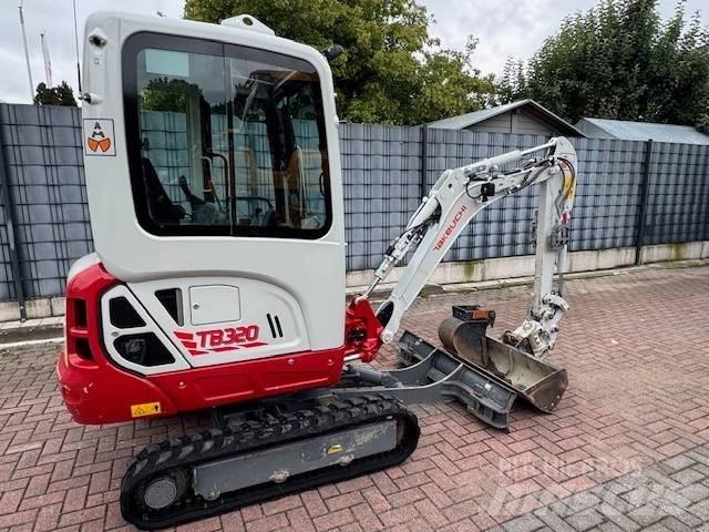 Takeuchi TB 320 V4 Mini Escavadoras <7t