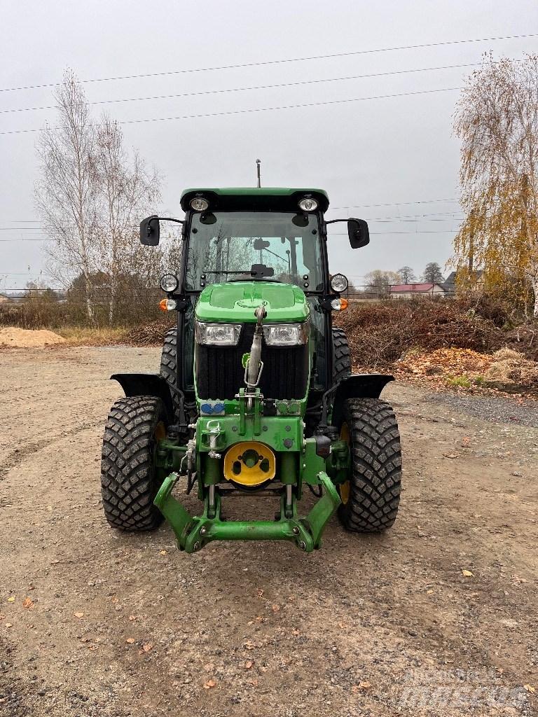 John Deere 5105 GF Tratores Agrícolas usados