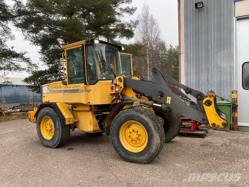 Volvo BM L 50 Carregadora multifunções