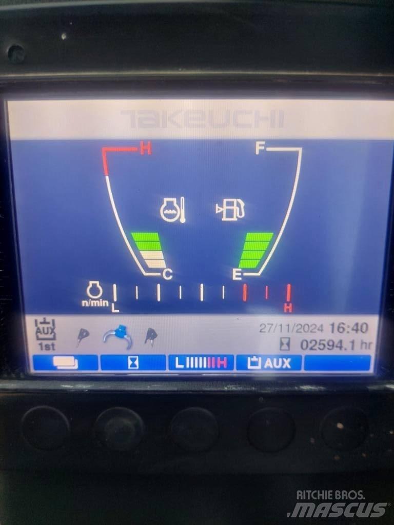 Takeuchi TB 230 Mini Escavadoras <7t