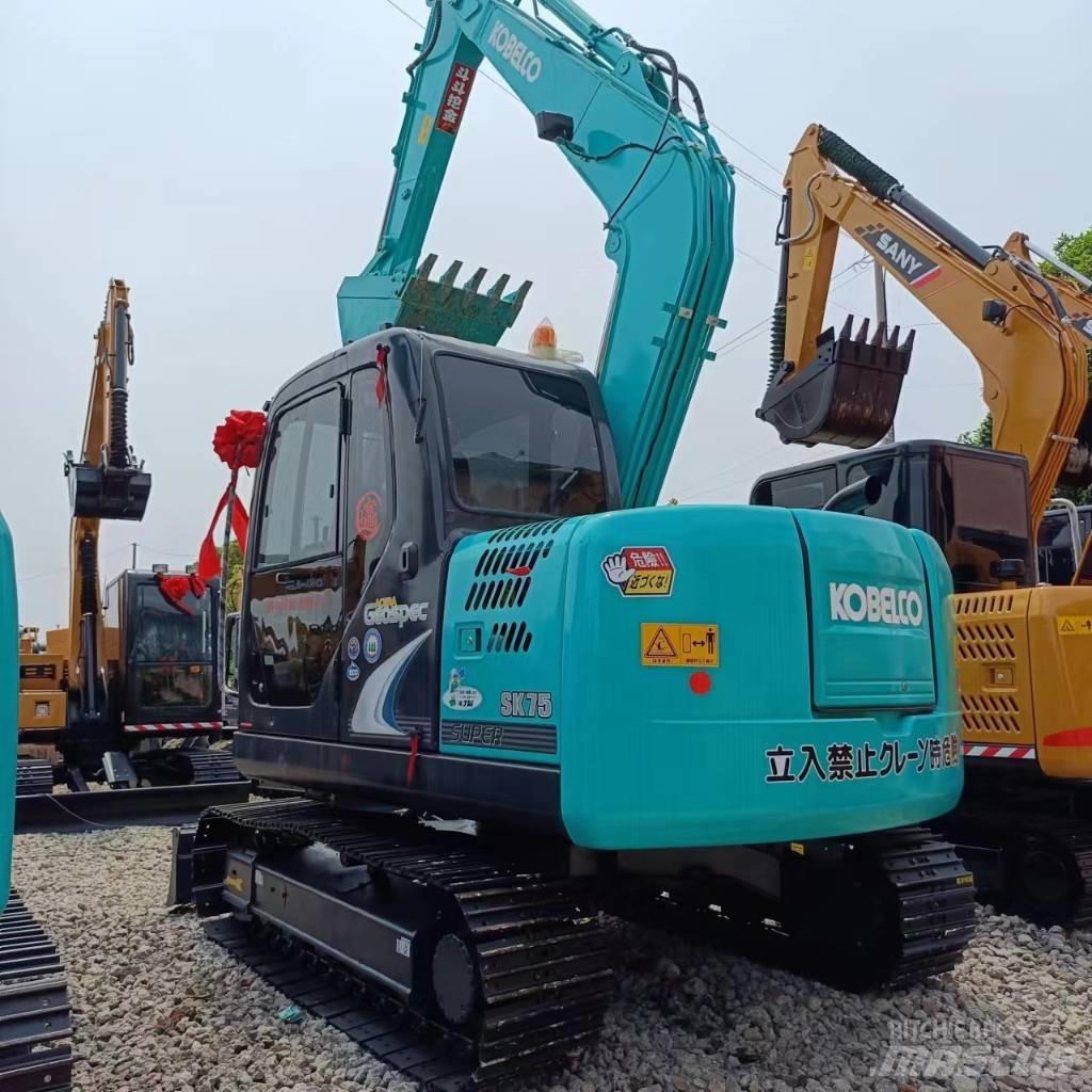 Kobelco SK 75 Escavadoras de rastos