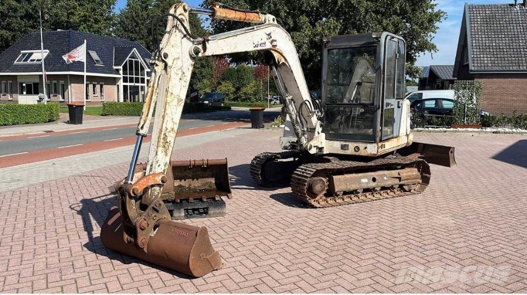Bobcat X335 Mini Escavadoras <7t