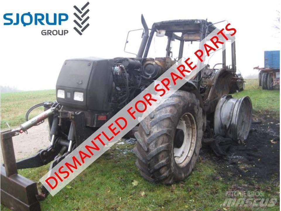 Valtra 8550 Tratores Agrícolas usados