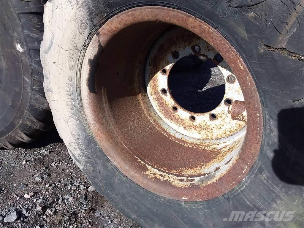 Valmet 860 24x26,5 Pneus, Rodas e Jantes