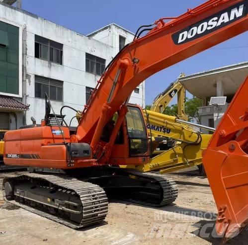 Doosan DX225LC Escavadoras de rastos