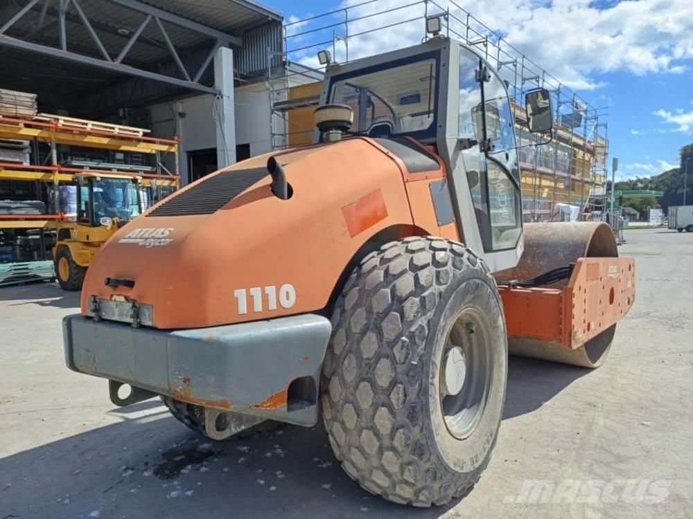 Atlas 1110 Compactadores para terra
