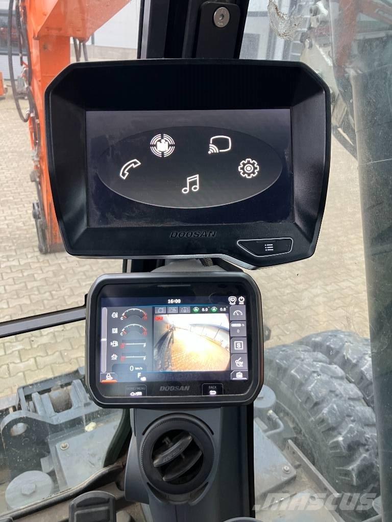 Doosan DX140W-7 Escavadoras de rodas