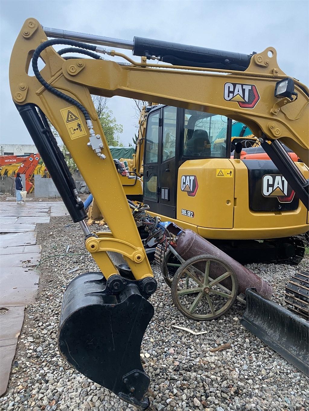 CAT 303E Escavadoras de rastos
