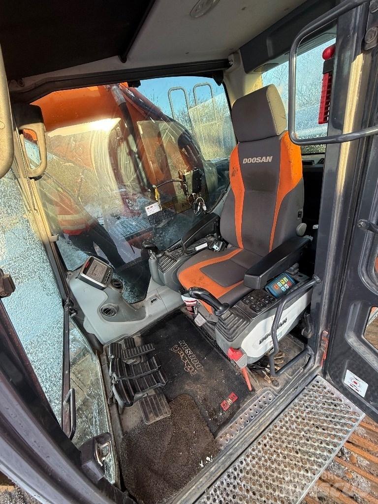 Doosan DX 300 lc 5 Escavadoras de rastos