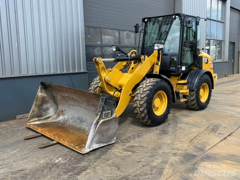 CAT 908M CE + EPA Pás carregadoras de rodas
