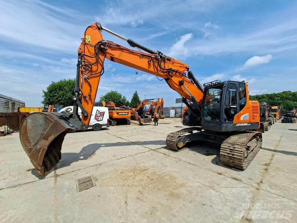 Doosan DX 235 LCR-5 Escavadoras de rastos