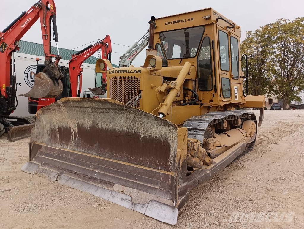 CAT D 5 B Dozers - Tratores rastos