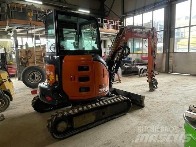 Hitachi ZX38U Mini Escavadoras <7t