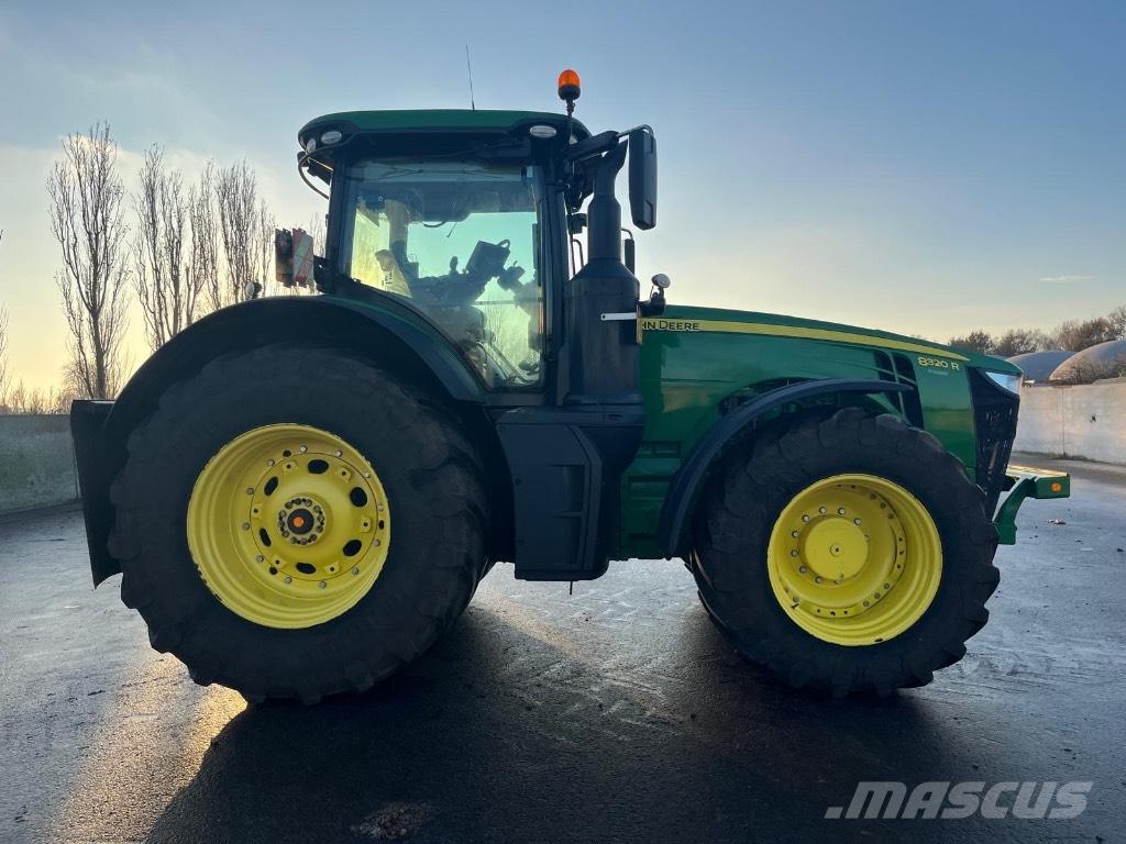 John Deere 8320 R Tratores Agrícolas usados