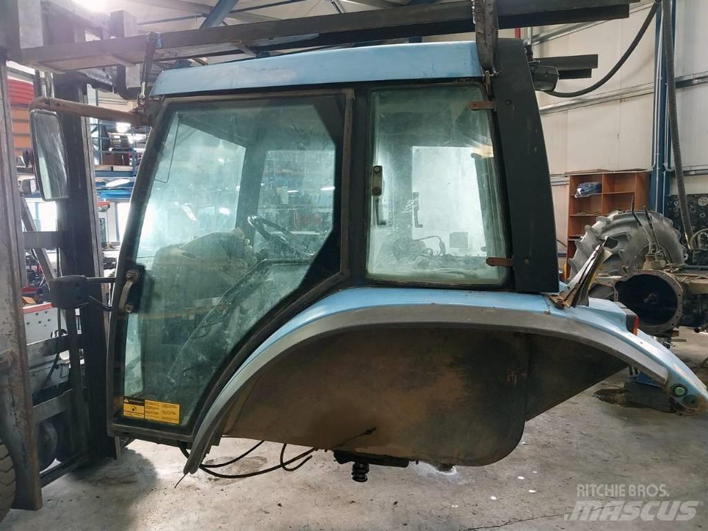 Landini Legend 115 Cabines e interior