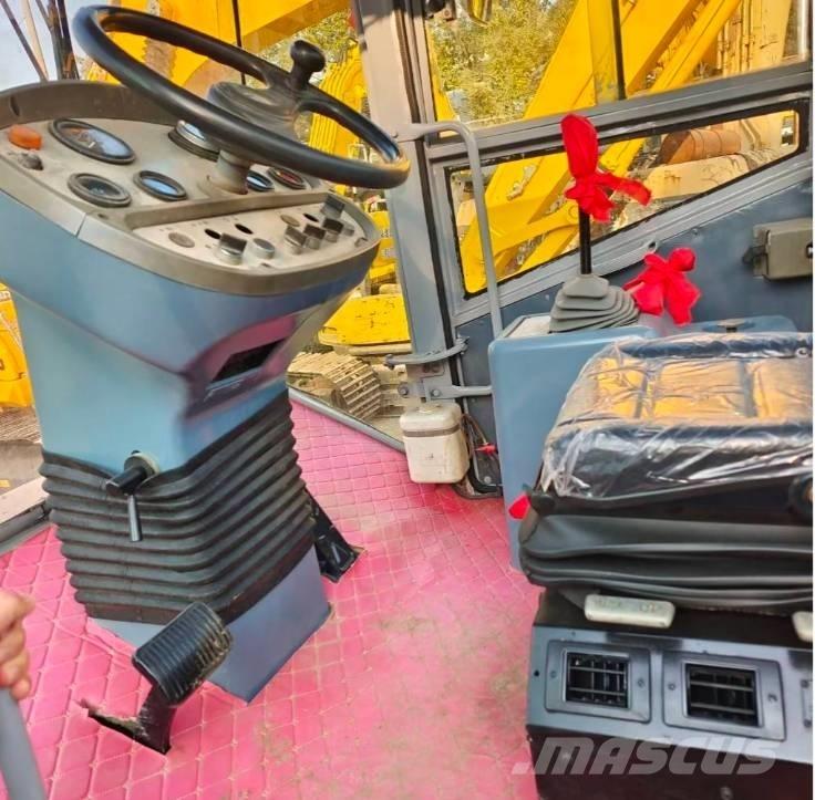 XCMG XS 142 J Compactadores para terra