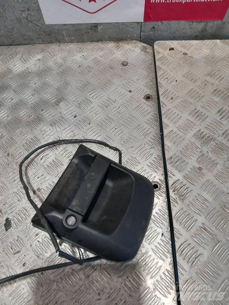 MAN TGM  81626416079 Cabines e interior