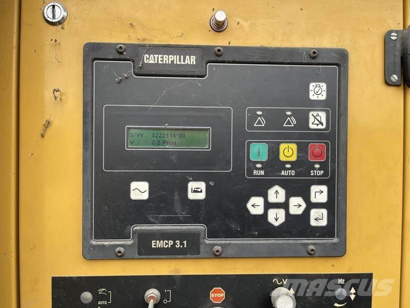 CAT C 18 - 700 Geradores Diesel