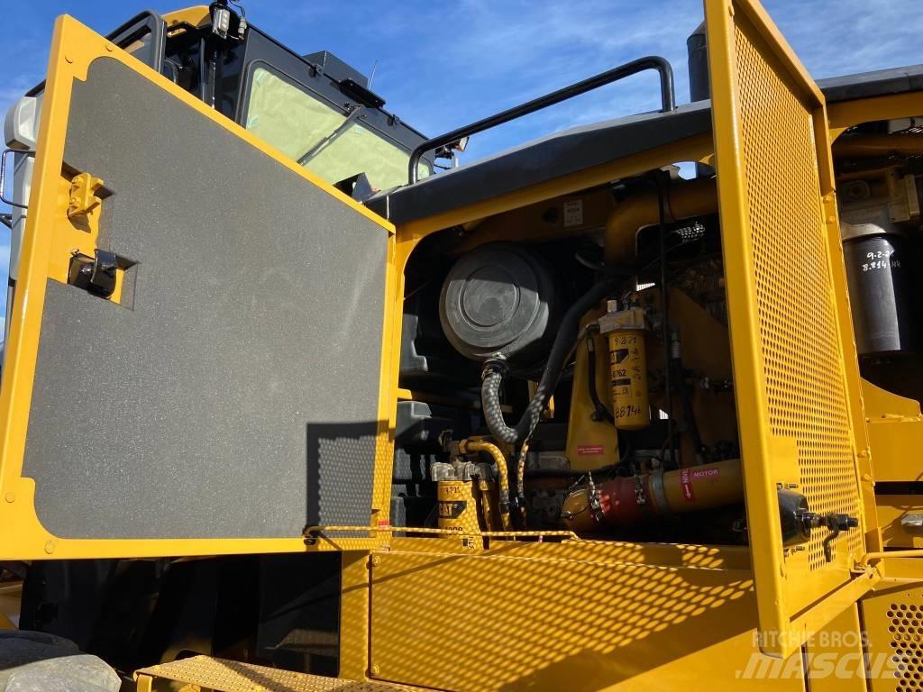 CAT 16 M Motoniveladoras