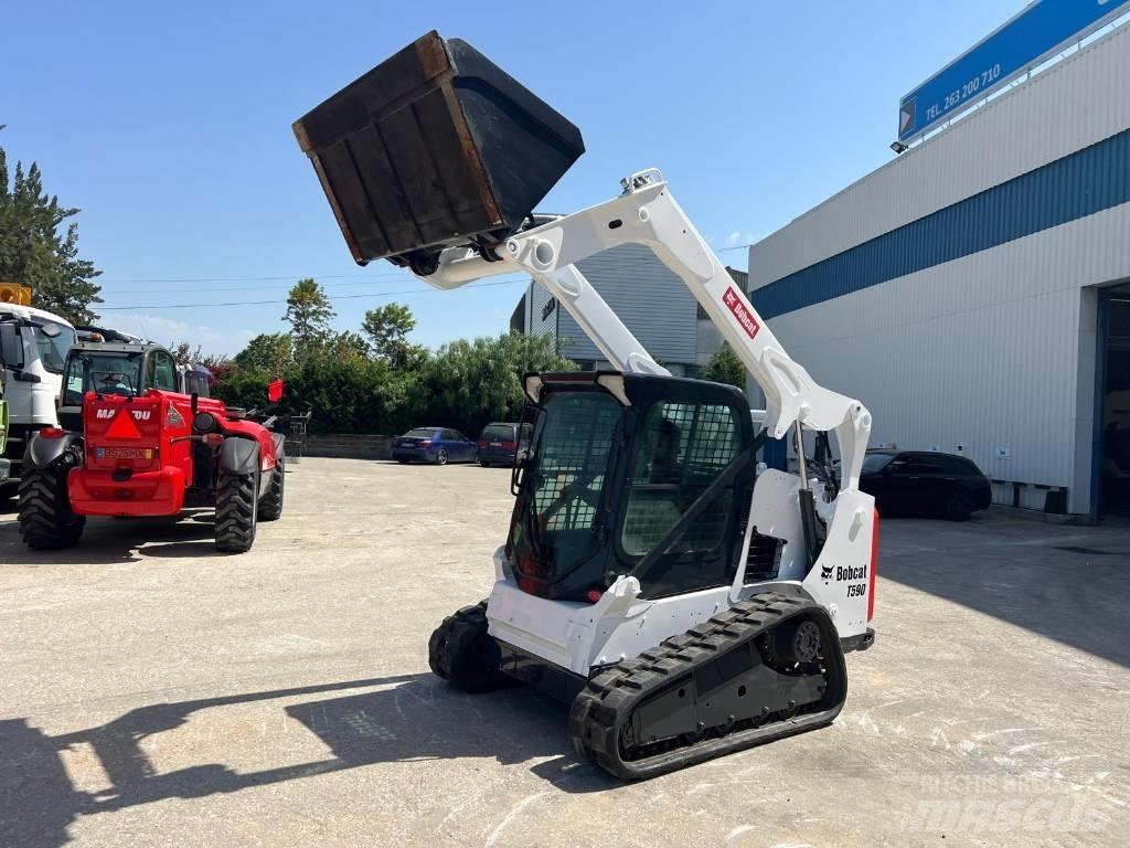 Bobcat T 590 HF Carregadoras de direcção deslizante
