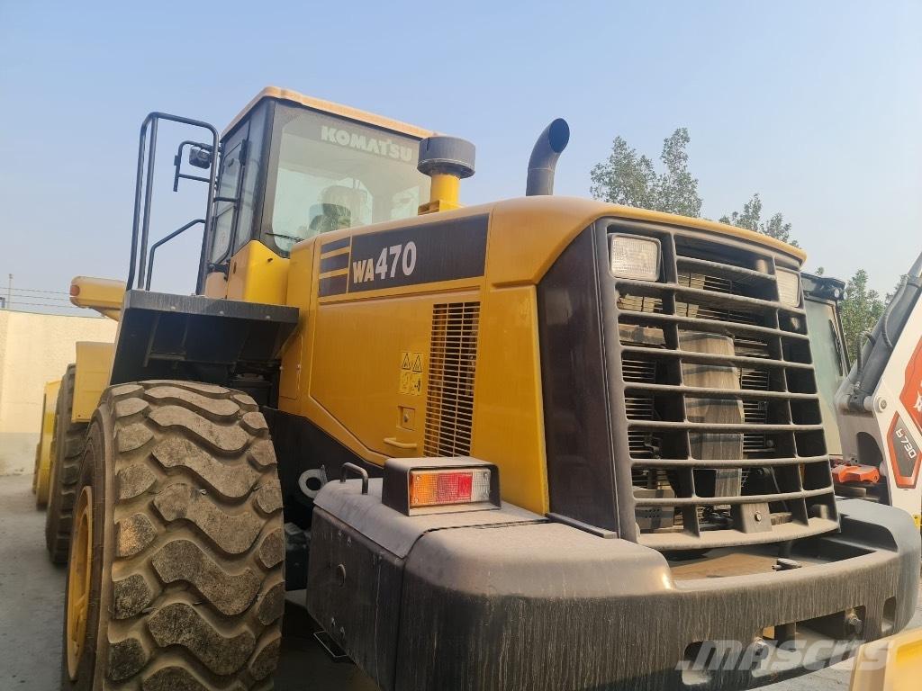 Komatsu WA 470-5 Pás carregadoras de rodas