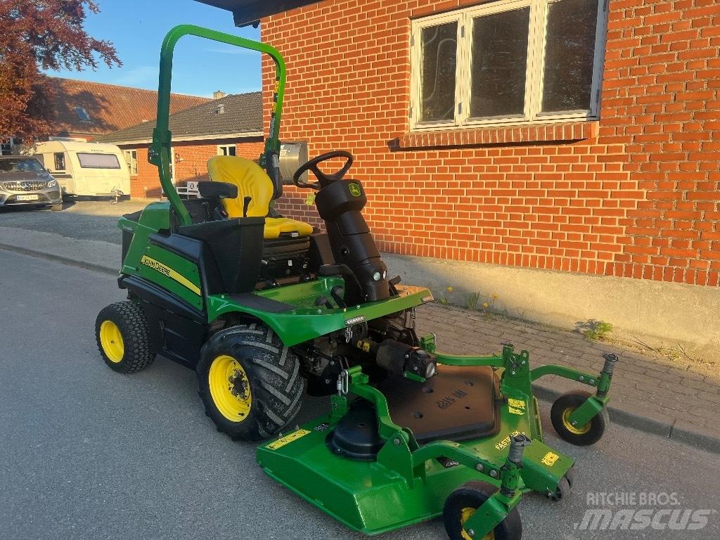 John Deere 1550 Corta-Relvas Riders