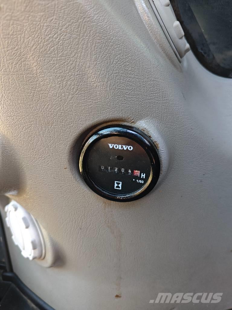 Volvo EC 250 D L Escavadoras de rastos