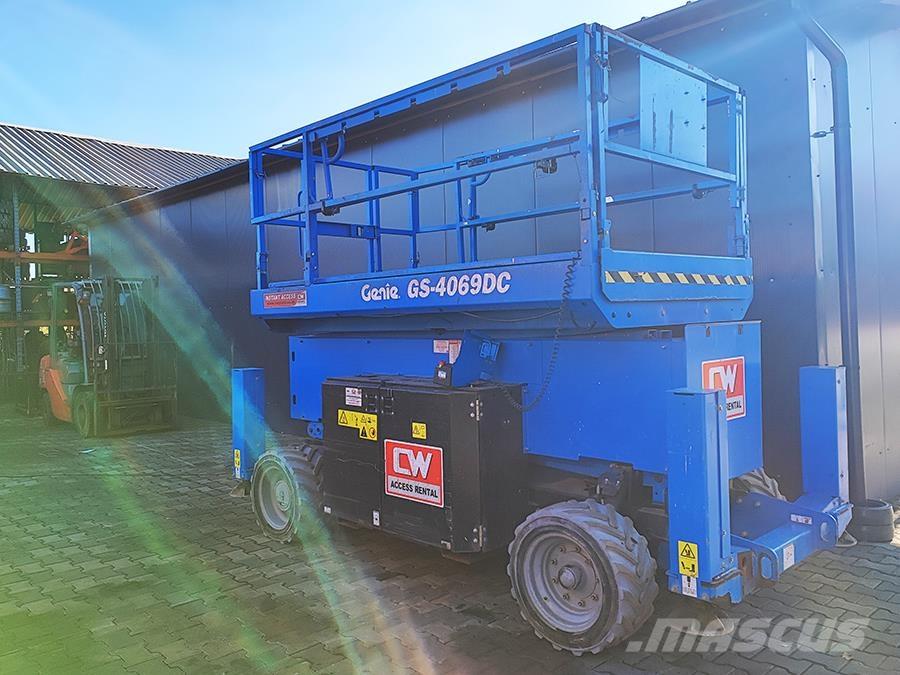 Genie GS-4069 DC Elevadores de tesoura