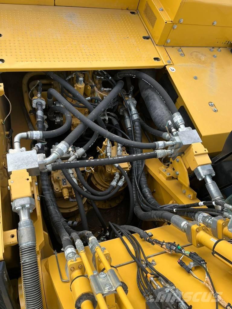 CAT 352-07A Escavadoras de rastos