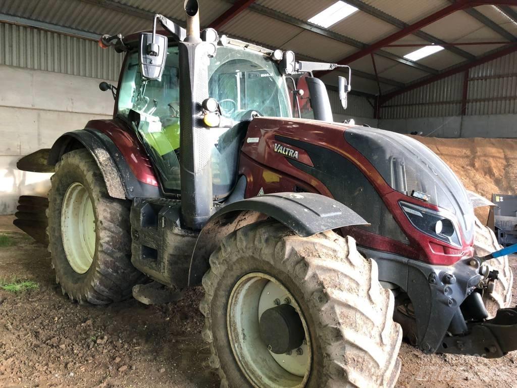 Valtra T174EA Tratores Agrícolas usados