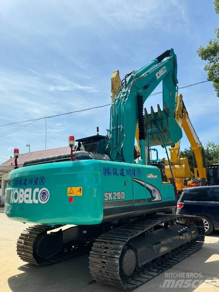 Kobelco SK 200 Escavadoras de rastos