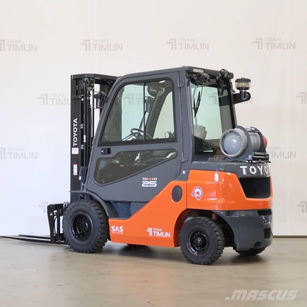 Toyota 02-8FGF25 Empilhadores a gás