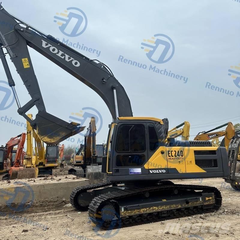 Volvo EC 240 D Escavadoras de rastos