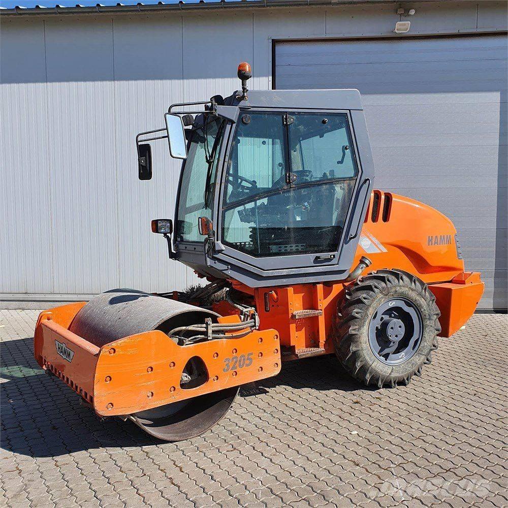 Hamm 3205 Compactadores para terra
