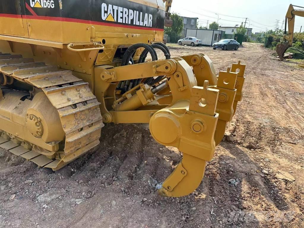 CAT D 6 G Dozers - Tratores rastos