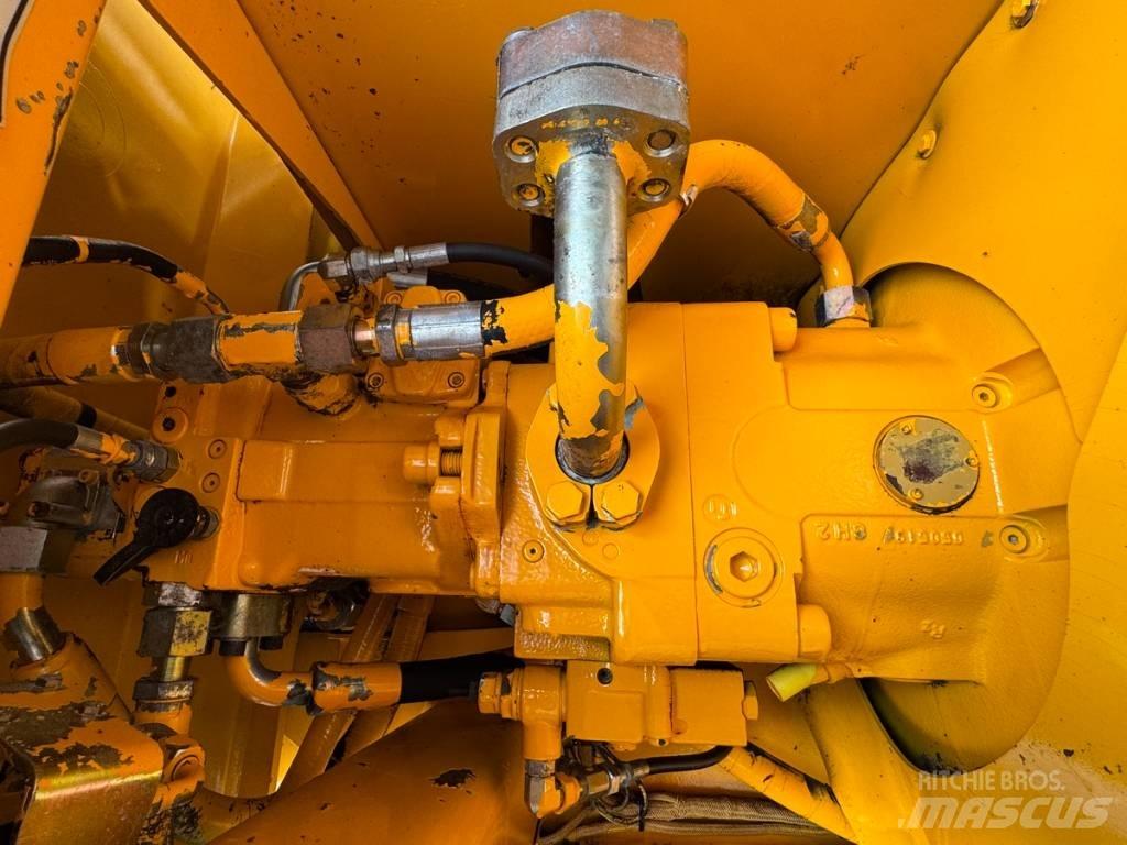 CAT M 316 C Escavadoras de rodas
