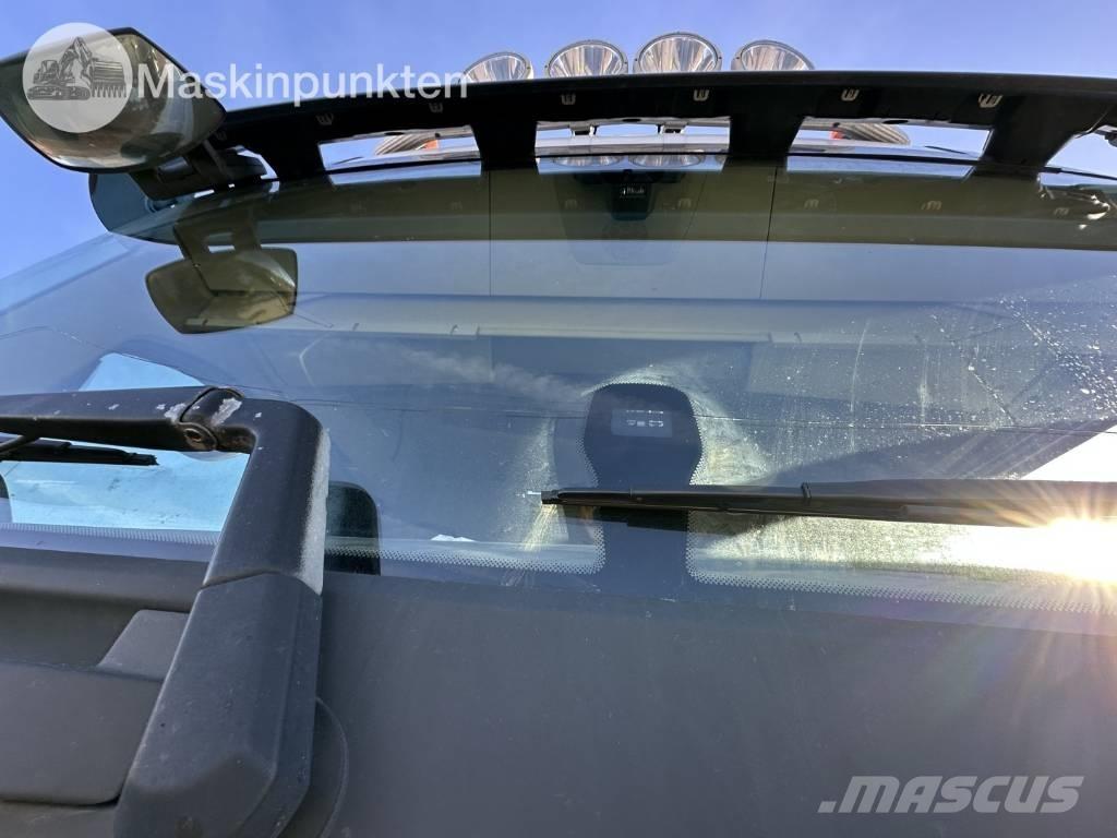 Volvo FH 6*2 Camiões Ampliroll