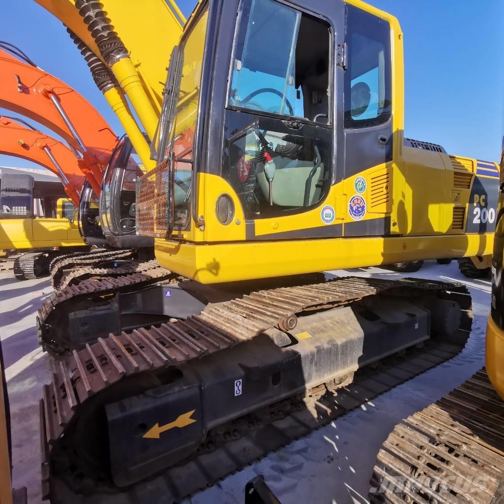 Komatsu PC 200-8 Escavadoras de rastos
