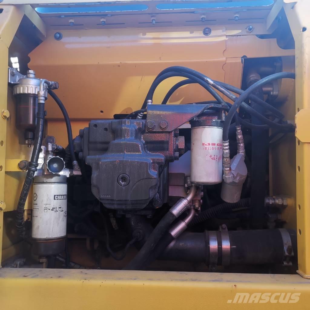 Komatsu PC 200-8 Escavadoras de rastos