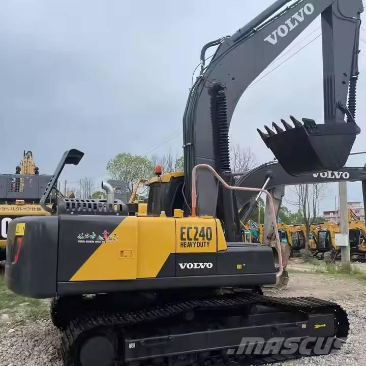 Volvo EC240D Escavadoras de rastos