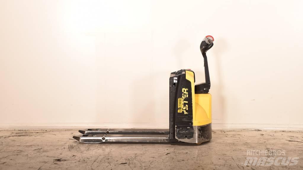 Hyster P 1.6 Porta palettes