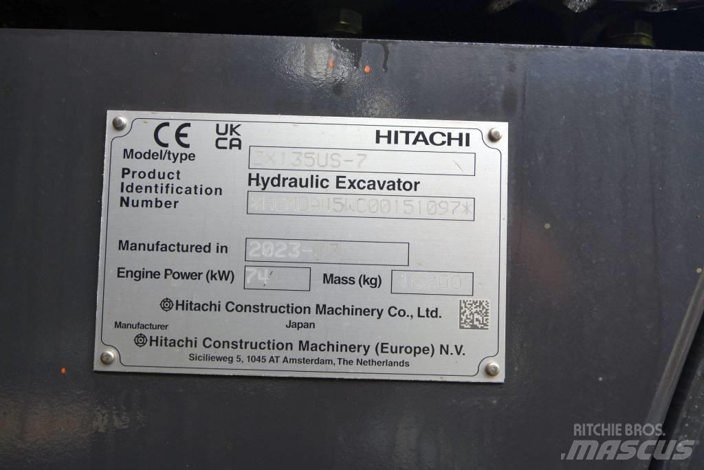 Hitachi ZX 135 US-7 Escavadoras de rastos