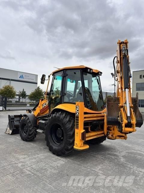 JCB 3 CX PRO Retroescavadoras