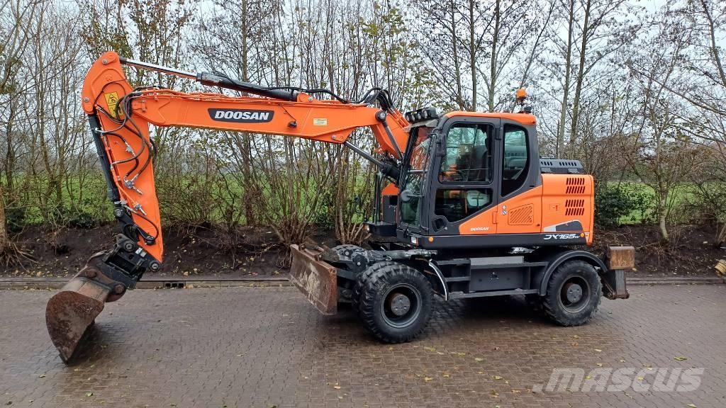 Doosan DX 165 W-5 Escavadoras de rodas