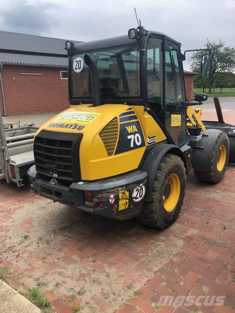 Komatsu WA 70-7 Pás carregadoras de rodas